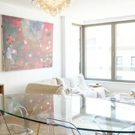 To The Sea & Breathe Apartment *